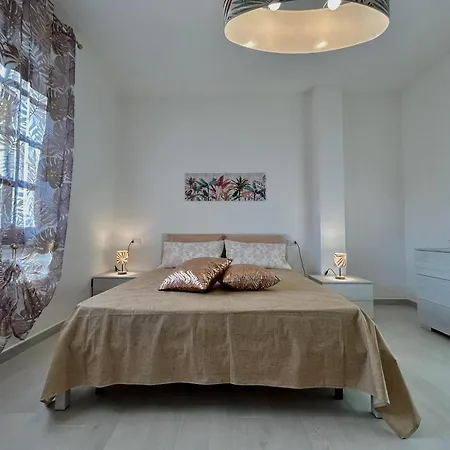 아파트 Residenza Serra *